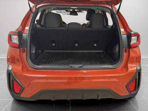 Used 2025 Subaru Crosstrek 2.5i Premium AWD/4WD image 15