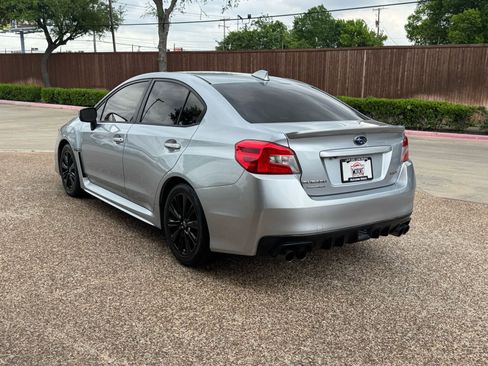 Used 2016 Subaru WRX image 10