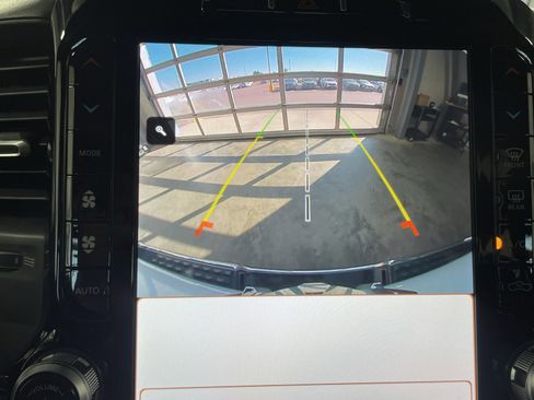 Used 2024 RAM 1500 Limited image 27