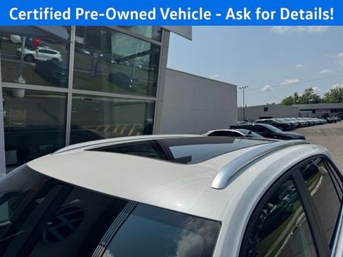 Certified 2026 Volkswagen Atlas Cross Sport SE w/ Panoramic Sunroof Package AWD/4WD image 29