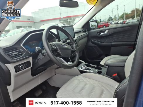 Used 2023 Ford Escape SE w/ PHEV Premium Package FWD image 14