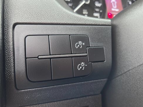 Used 2023 RAM ProMaster 2500 FWD image 25