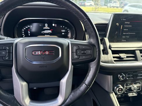 Used 2022 GMC Yukon SLT w/ SLT Premium Package AWD/4WD image 28