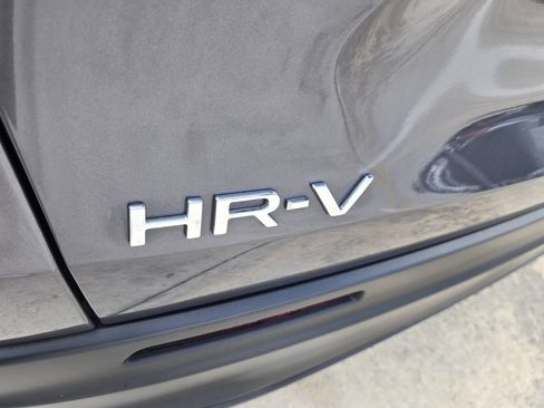 Certified 2025 Honda HR-V LX image 13