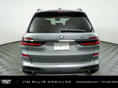 Used 2024 BMW X7 xDrive40i w/ M Sport Package AWD/4WD image 29