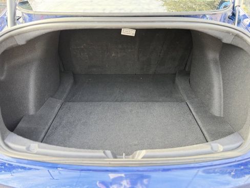 Used 2022 Tesla Model 3 Standard Range image 18