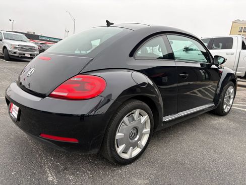 Used 2013 Volkswagen Beetle 2.5 Fender image 5