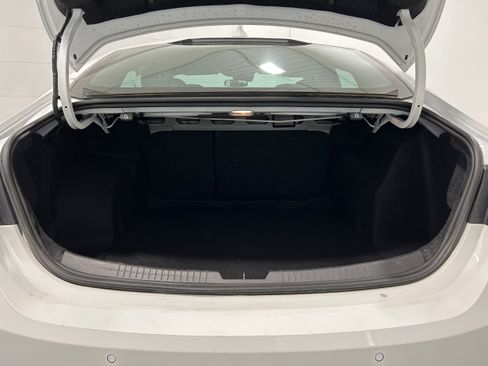 Used 2024 Chevrolet Malibu LT FWD image 31