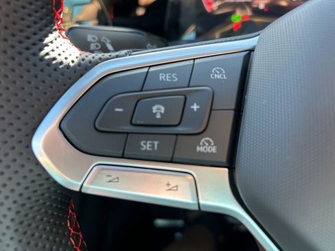 New 2026 Volkswagen GTI SE image 24