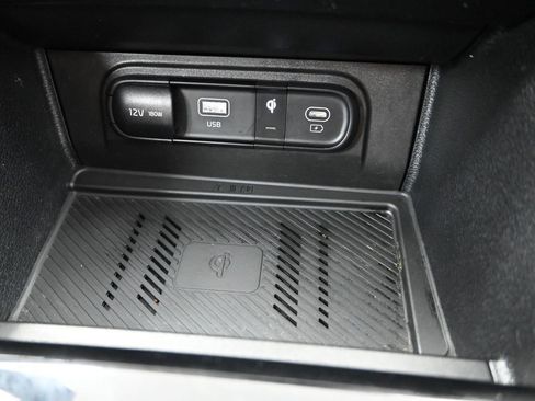 Certified 2024 Kia Sportage EX image 22