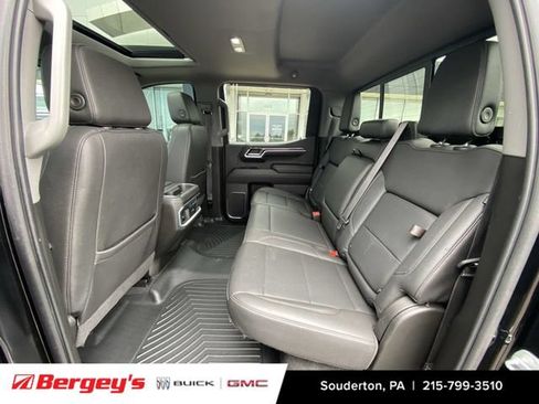 Certified 2022 Chevrolet Silverado 1500 LTZ w/ LTZ Premium Package AWD/4WD image 29