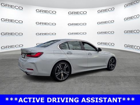 Used 2024 BMW 330i Sedan w/ Convenience Package image 7