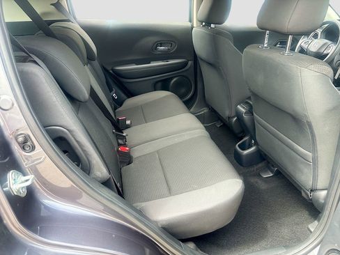 Used 2021 Honda HR-V LX image 24