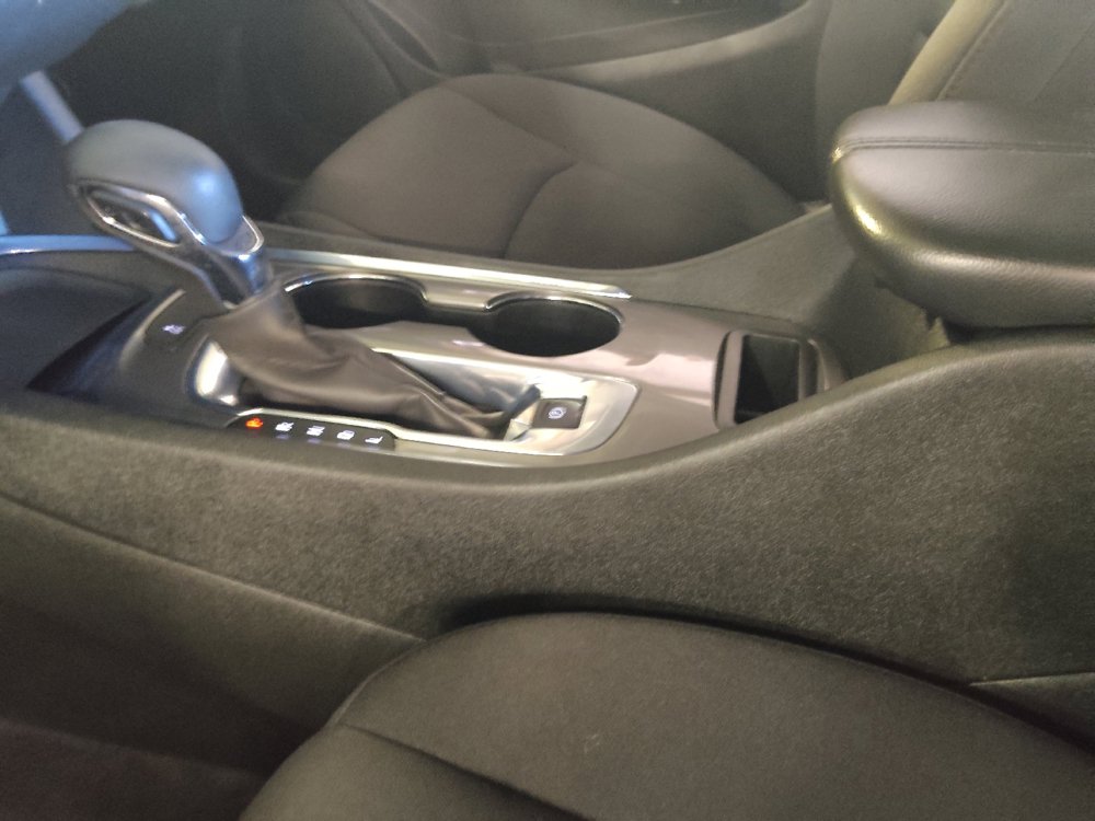 Used 2024 Chevrolet Malibu LT FWD image 26