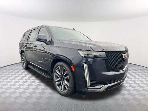 Used 2023 Cadillac Escalade Sport w/ Touring Package RWD image 3