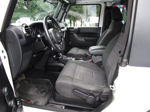 Used 2012 Jeep Wrangler Sport w/ Connectivity Group AWD/4WD image 16