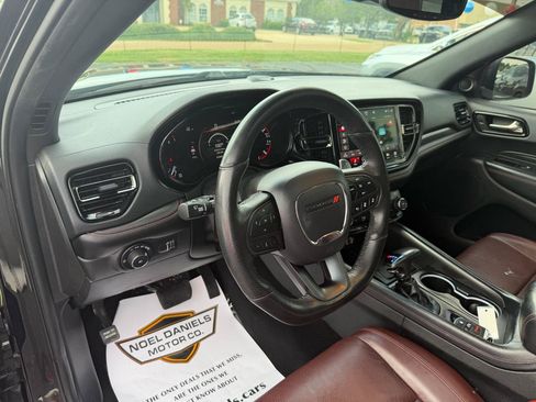 Used 2023 Dodge Durango R/T RWD image 11