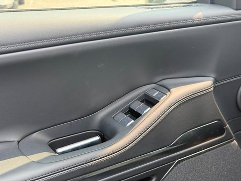 New 2025 Lincoln Navigator Reserve w/ Jet Appearance Package image 15