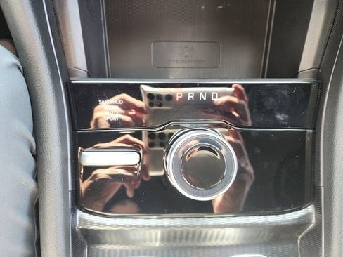 New 2025 Jeep Grand Cherokee Limited w/ Luxury Tech Group II image 9