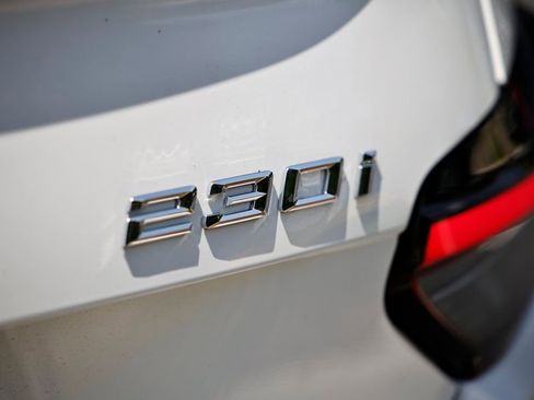 Used 2025 BMW 230i Coupe image 7