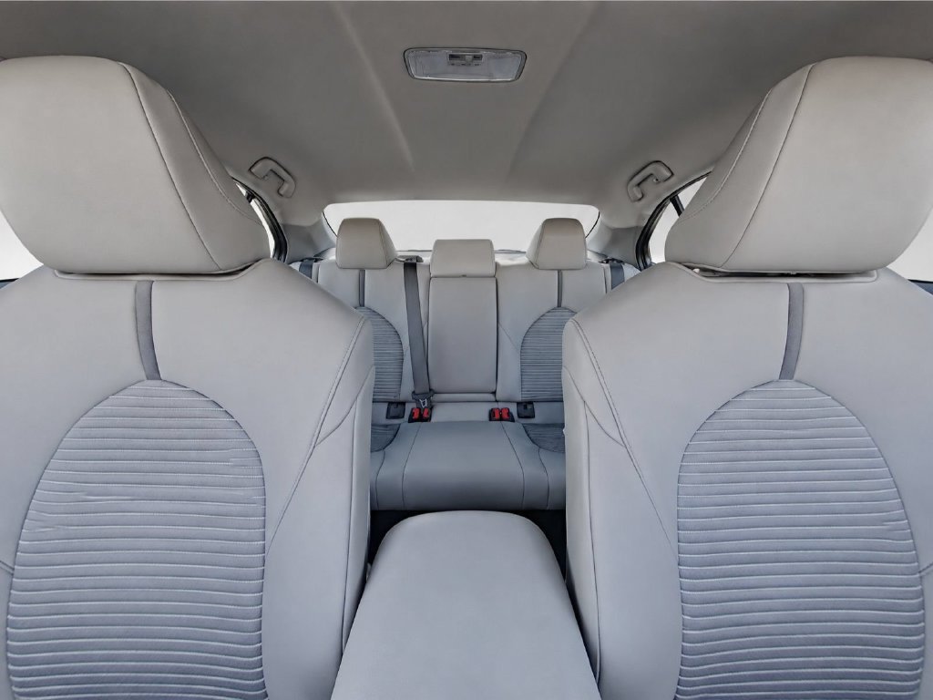 Certified 2022 Toyota Camry SE w/ Convenience Package FWD image 25