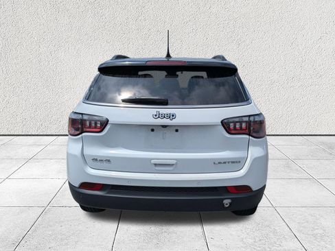 Used 2024 Jeep Compass Limited AWD/4WD image 4