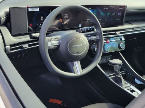 New 2026 Hyundai Tucson SEL image 4