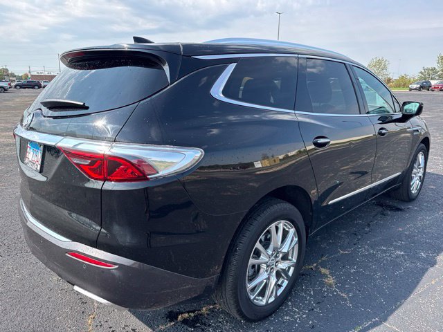 Used 2023 Buick Enclave Essence w/ Experience Buick Package AWD/4WD image 4