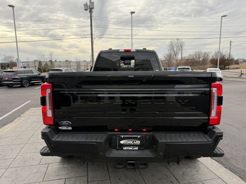 Used 2025 Ford F450 Platinum w/ Platinum Plus Package image 6