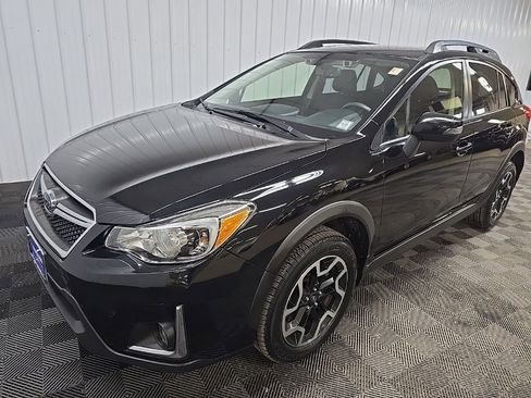 Used 2016 Subaru Crosstrek 2.0i Limited image 8