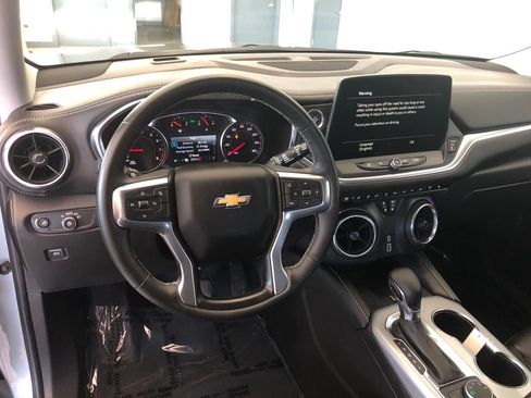 Used 2024 Chevrolet Blazer LT w/ Sound & Technology Package AWD/4WD image 12