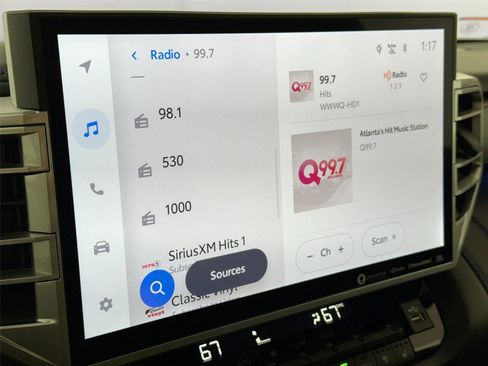 Used 2022 Toyota Tundra Platinum image 25