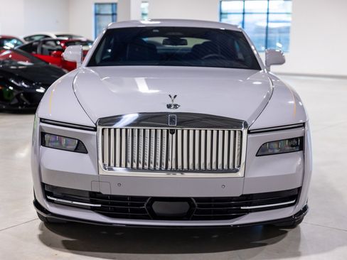 Used 2024 Rolls-Royce Spectre w/ Spectre Launch Package AWD/4WD image 11