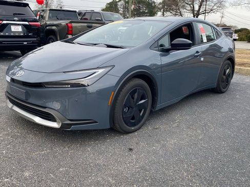 New 2026 Toyota Prius Plug-In Hybrid image 2