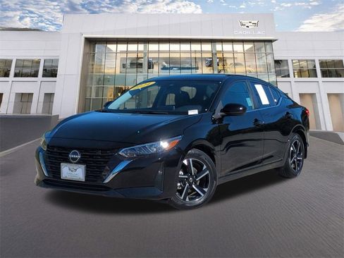 Used 2024 Nissan Sentra SV image 1