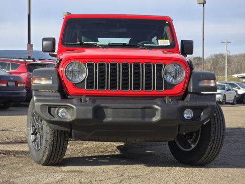 New 2026 Jeep Wrangler Unlimited Sport image 6