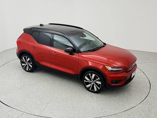 Used 2022 Volvo XC40 P8 Recharge Plus AWD/4WD image 15