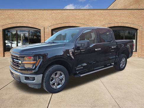 Used 2024 Ford F150 XLT w/ Mobile Office Package image 8