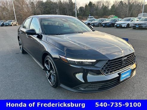 Certified 2025 Honda Accord Sport image 7