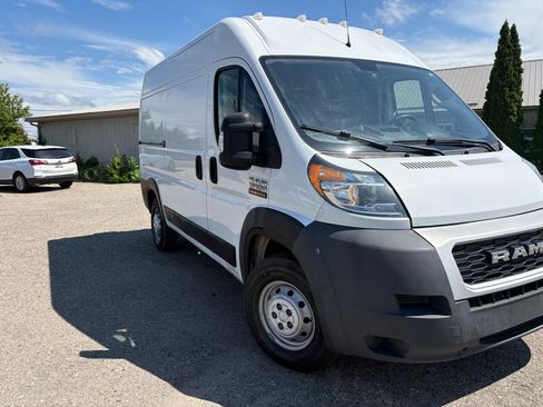 Used 2019 RAM ProMaster 2500 FWD image 2