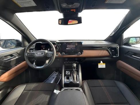 New 2026 GMC Canyon AT4 image 20