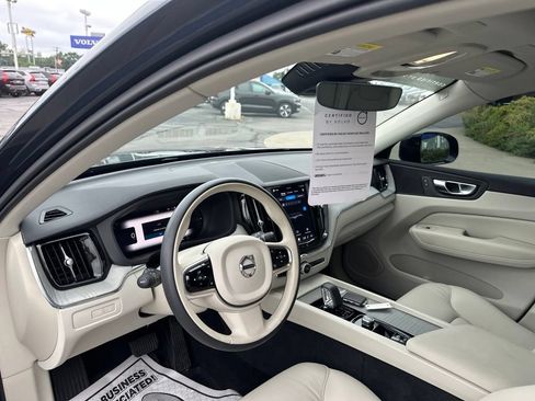 Certified 2025 Volvo XC60 T8 Plus w/ Protection Package Premier AWD/4WD image 19