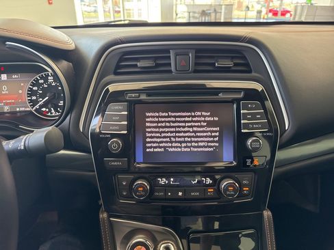 Used 2023 Nissan Maxima SR w/ Sport Mat Group image 28