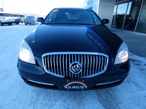 Used 2011 Buick Lucerne CXL image 5
