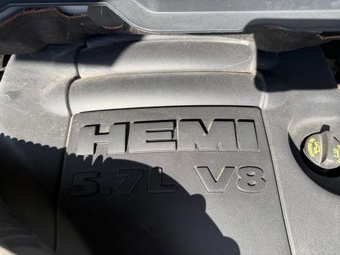 Used 2010 Dodge Ram 1500 Truck ST w/ SXT Appearance Group image 25