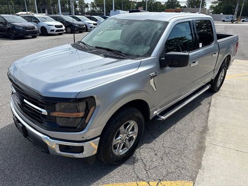 Used 2025 Ford F150 XLT w/ Equipment Group 301A Standard AWD/4WD image 10