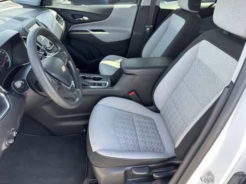 Used 2024 Chevrolet Equinox LS w/ Sport Edition image 15