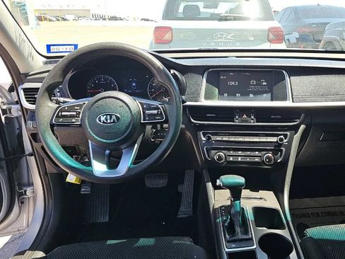 Used 2020 Kia Optima LX FWD image 10