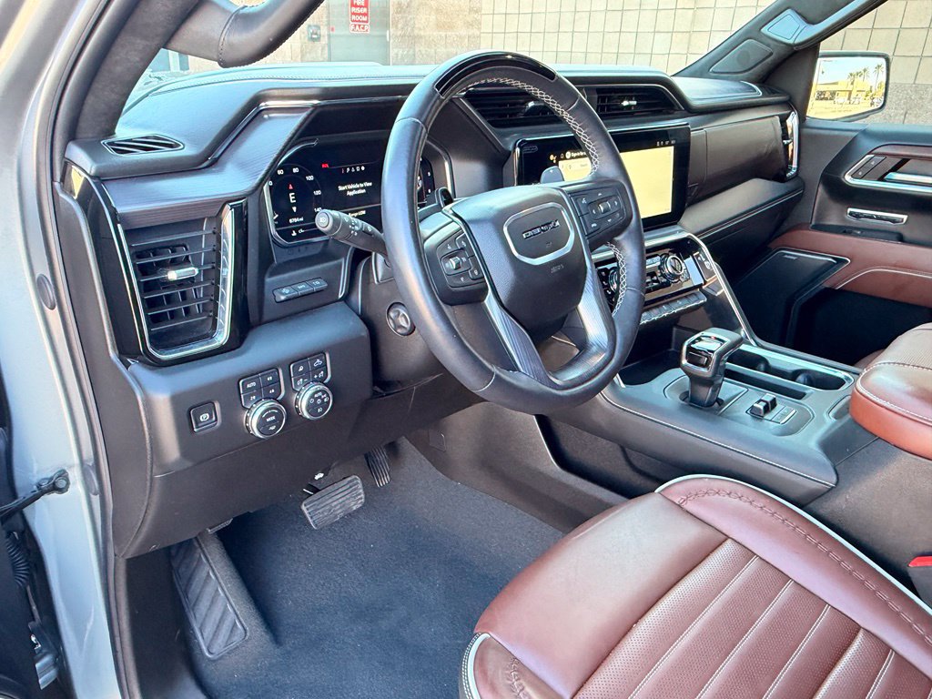 Used 2025 GMC Sierra 1500 Denali Ultimate AWD/4WD image 13