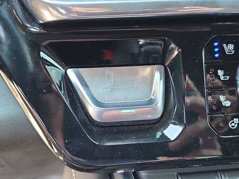 Used 2024 GMC Sierra 1500 Denali Ultimate image 38